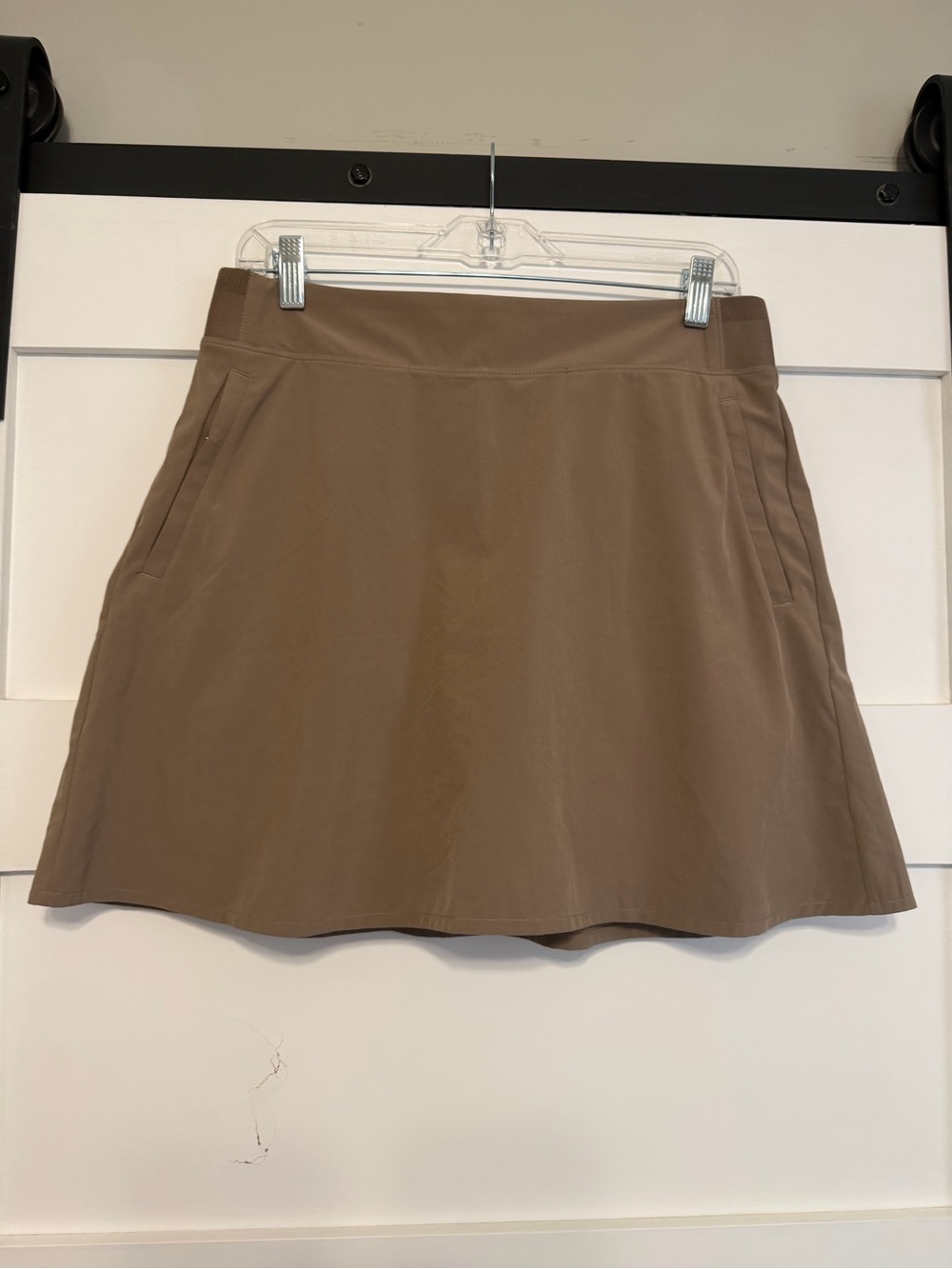 Athleta Taupe Athletic Skort Size 10